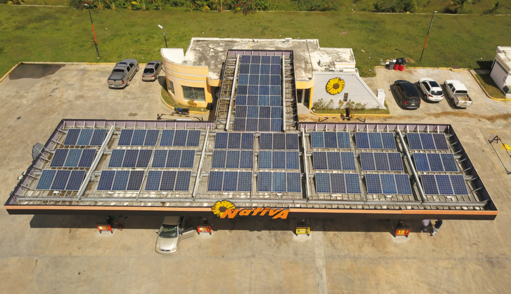 Instalación de sistemas fotovoltaicos sobre tejado, planta de combustible Nativa