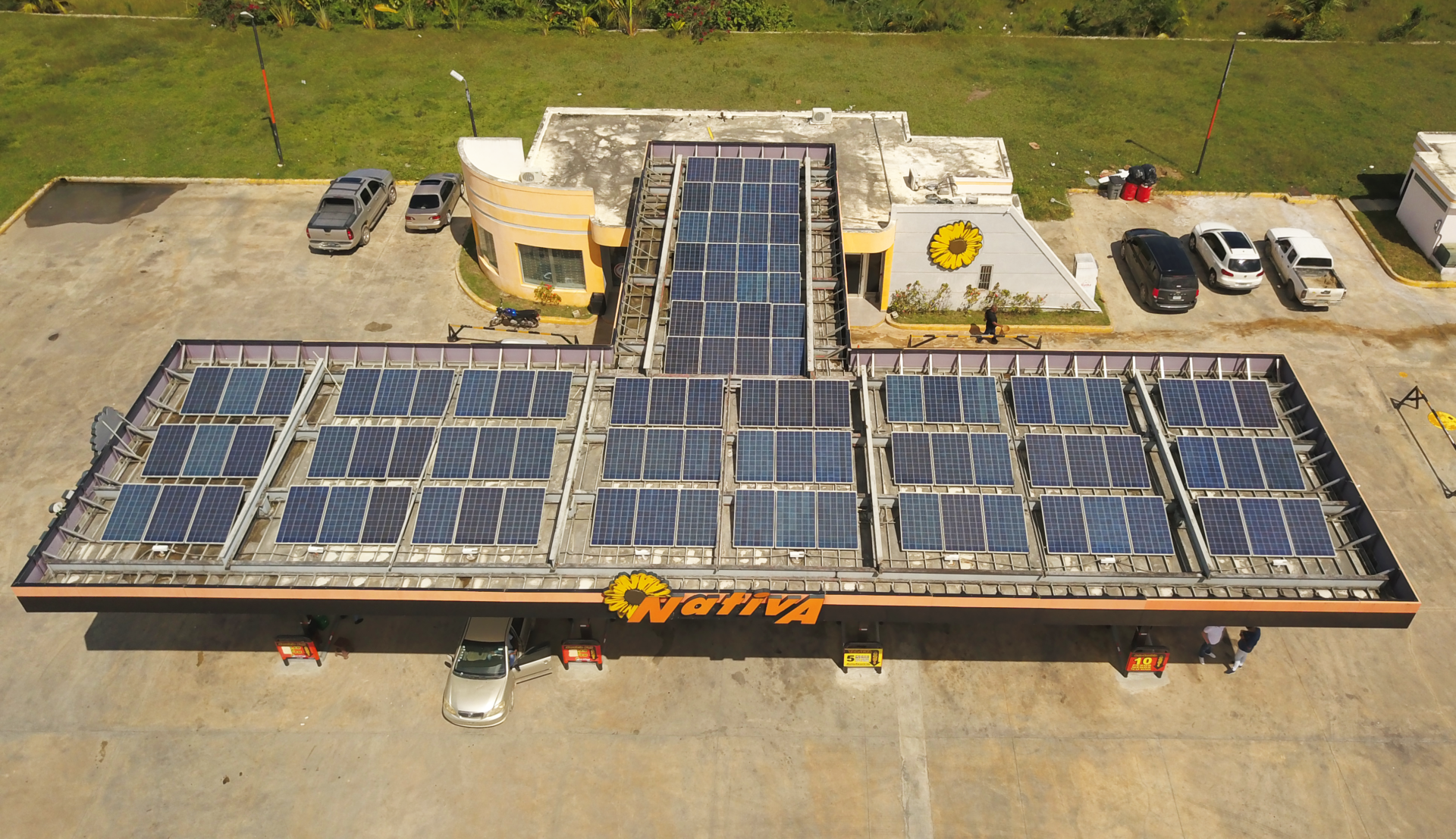 Estaciones de combustible con energía solar